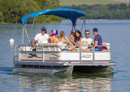 Daire Mymara , Apartman Ivadella Bešeňová